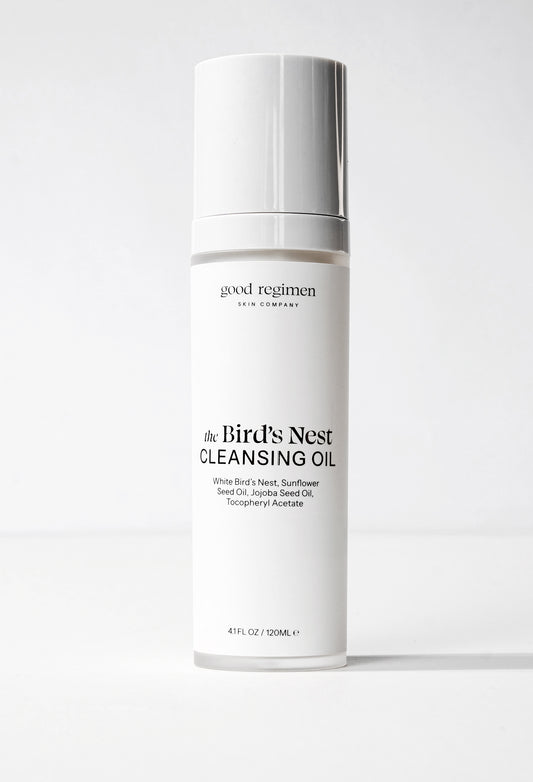 Good Regimen The Bird’s Nest Cleansing Oil bottle formulated with white bird’s nest, sunflower seed oil, jojoba seed oil, and tocopheryl acetate for double cleansing.